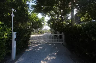 80 Ocean Front Dr, Key Largo, FL 33037 - Photo 71
