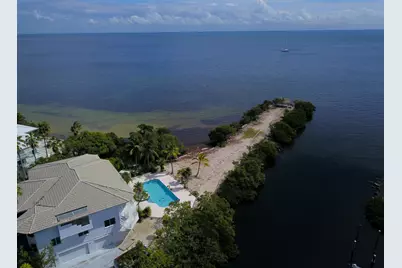 80 Ocean Front Drive, Key Largo, FL 33037 - Photo 11