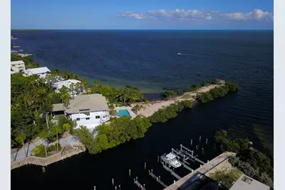 80 Ocean Front Drive, Key Largo, FL 33037 - Photo 35
