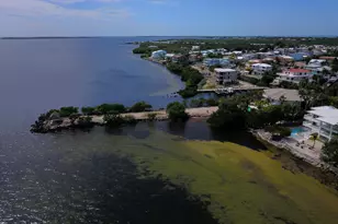 80 Ocean Front Dr, Key Largo, FL 33037 - Photo 17