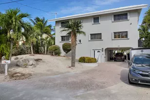 132 N Indies Dr, Duck Key, FL 33050 - Photo 1