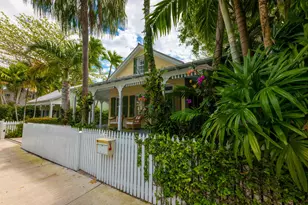 1020 Southard St, Key West, FL 33040 - Photo 1