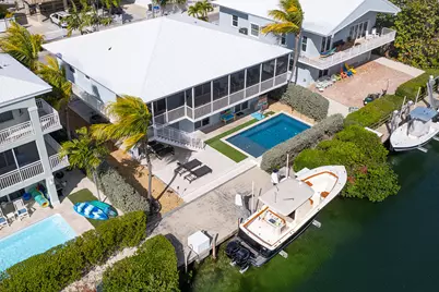 189 Gulfview Drive, Lower Matecumbe, FL 33036 - Photo 1