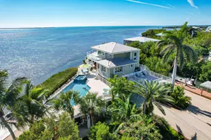 1176 Thatch Ln, Cudjoe Key, FL 33042 - Photo 1