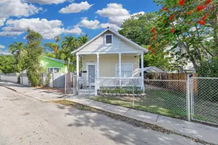 729 Windsor Ln, Key West, FL 33040 - Photo 1