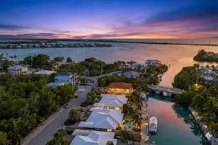 116 N Indies Dr, Duck Key, FL 33050 - Photo 1