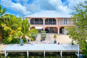 17144 Coral Dr, Sugarloaf Key, FL 33042 - Photo 1