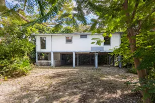 347 Guava Ave, Marathon, FL 33050 - Photo 1