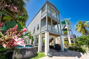 59 Palm Dr, Lower Sugarloaf Key, FL 33040 - Photo 1