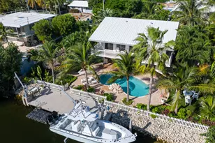 240 Mohawk St, Plantation Key, FL 33070 - Photo 1