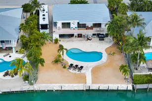 196 S Indies Dr, Duck Key, FL 33050 - Photo 1