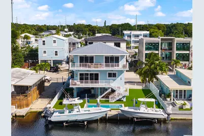 254 Lower Matecumbe Road, Key Largo, FL 33037 - Photo 1