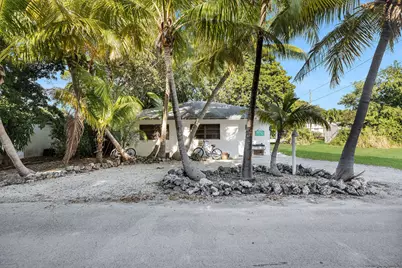 14 Miami Drive, Key Largo, FL 33037 - Photo 1