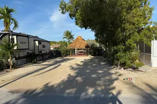 101551 Overseas Hwy, Key Largo, FL 33037 - Photo 1