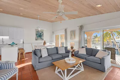 351 10th Street, Key Colony Beach, FL 33051 - Photo 1