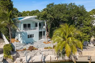 201 Harbor Dr, Plantation Key, FL 33036 - Photo 1