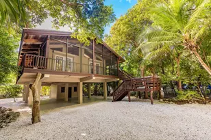 20 Park Rd, Upper Matecumbe Key Islamorada, FL 33036 - Photo 1
