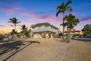 203 Bessie Rd, Plantation Key, FL 33070 - Photo 1