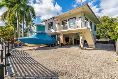 22 Tarpon Avenue, Key Largo, FL 33037 - Photo 1