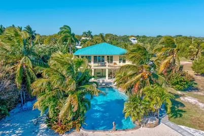 1233 Avenue A, Big Pine Key, FL 33043 - Photo 1