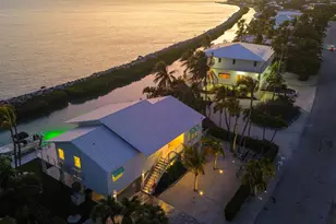 224 W Seaview Cir, Duck Key, FL 33050 - Photo 1