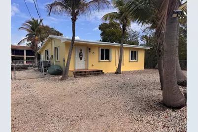 135 Peace Avenue, Key Largo, FL 33070 - Photo 1