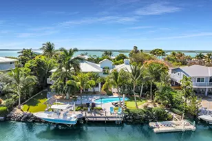 16843 E Point Dr, Sugarloaf Key, FL 33042 - Photo 1