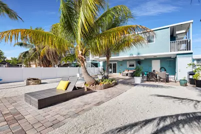 180 La Paloma Road, Key Largo, FL 33037 - Photo 1