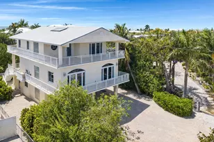 247 Apache St, Plantation Key, FL 33036 - Photo 1