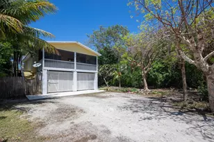 27059 Old State Rd 4a, Ramrod Key, FL 33042 - Photo 1