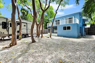 107 Sioux St, Plantation Key, FL 33070 - Photo 1