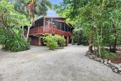 51 N Bay Harbor Drive, Key Largo, FL 33037 - Photo 1