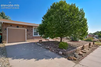 6830 Parkridge Court, Colorado Springs, CO 80915 - Photo 3