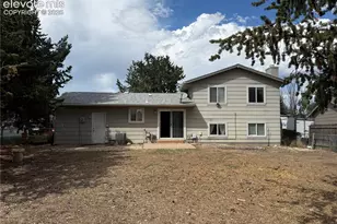 7135 Poteae Dr, Colorado Springs, CO 80915 - Photo 17