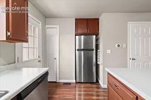 6848 Ravencrest Dr, Colorado Springs, CO 80919 - Photo 9