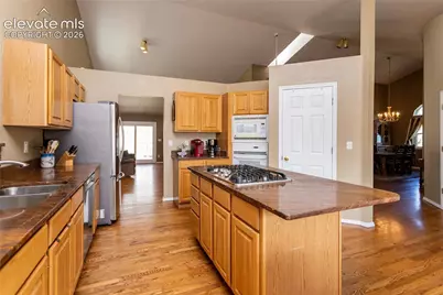 1250 Bison Ridge Drive, Colorado Springs, CO 80919 - Photo 9