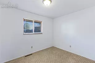 2436 Launcelot Ct, Colorado Springs, CO 80904 - Photo 15