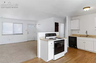 2436 Launcelot Ct, Colorado Springs, CO 80904 - Photo 7