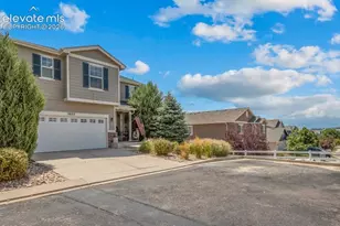 7033 Harrier Dr, Colorado Springs, CO 80922 - Photo 3