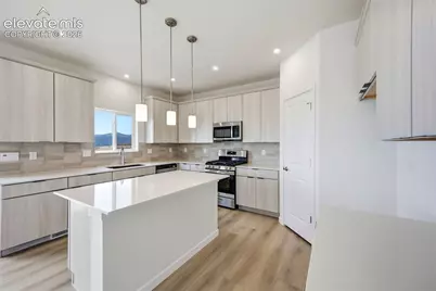 10355 Sundial Shadow Drive, Colorado Springs, CO 80924 - Photo 17