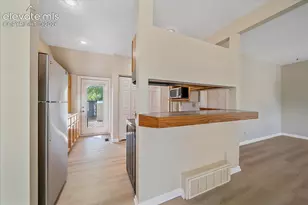 308 N Institute St, Colorado Springs, CO 80903 - Photo 17