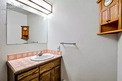 875 Eagle Rock Road, Colorado Springs, CO 80918 - Photo 37