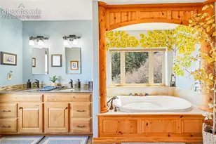 858 Oak Ridge Rd, Manitou Springs, CO 80829 - Photo 29