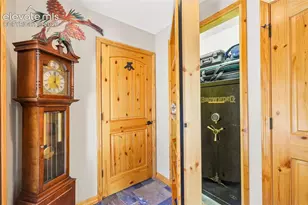 858 Oak Ridge Rd, Manitou Springs, CO 80829 - Photo 7