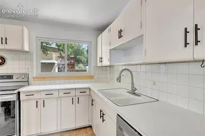 2104 Constitution Avenue, Colorado Springs, CO 80909 - Photo 17