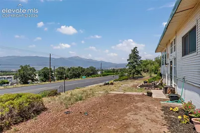 2104 Constitution Avenue, Colorado Springs, CO 80909 - Photo 7