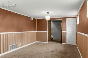 1216 Hathaway Dr, Colorado Springs, CO 80901 - Photo 15