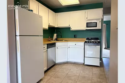 6416 Village Lane, Colorado Springs, CO 80918 - Photo 7