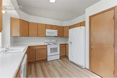 8082 Scarborough Drive, Colorado Springs, CO 80920 - Photo 11
