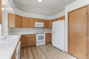8082 Scarborough Dr, Colorado Springs, CO 80920 - Photo 11